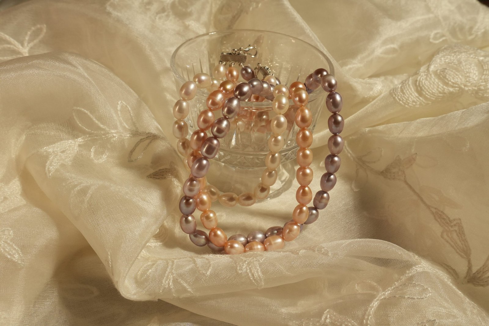 3 Line & 3 Tone Necklace