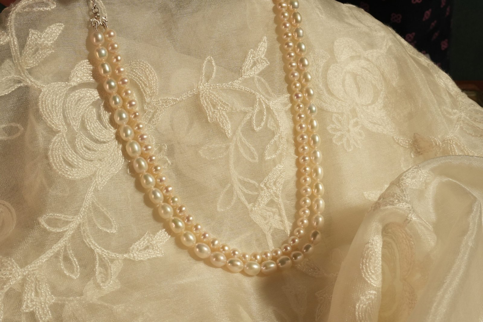 Dual-Strand Freshwater Pearl Necklace Set