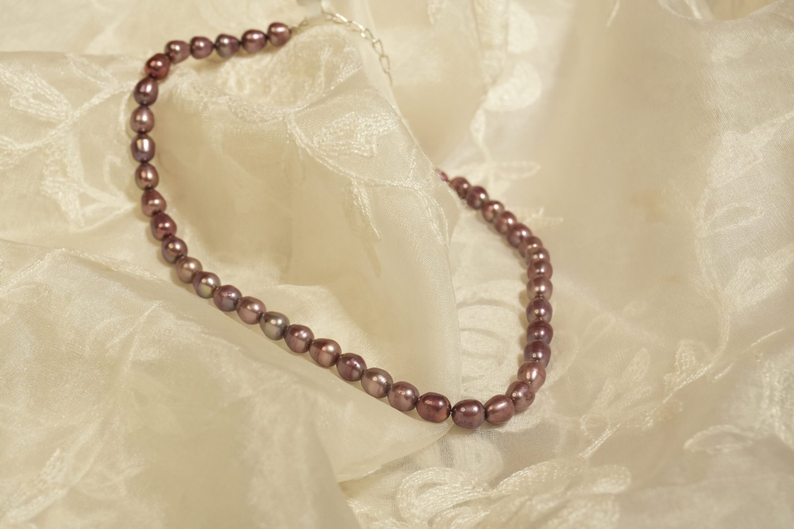 Lavender Fresh Water Pearl Necklace & Earrings - Image 3