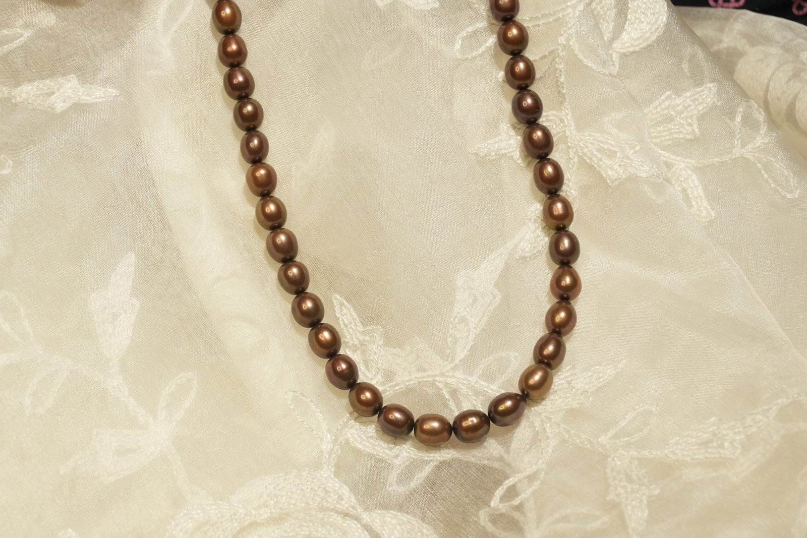 Brown Fresh Water Pearl Necklace with Metal Earrings - Image 3