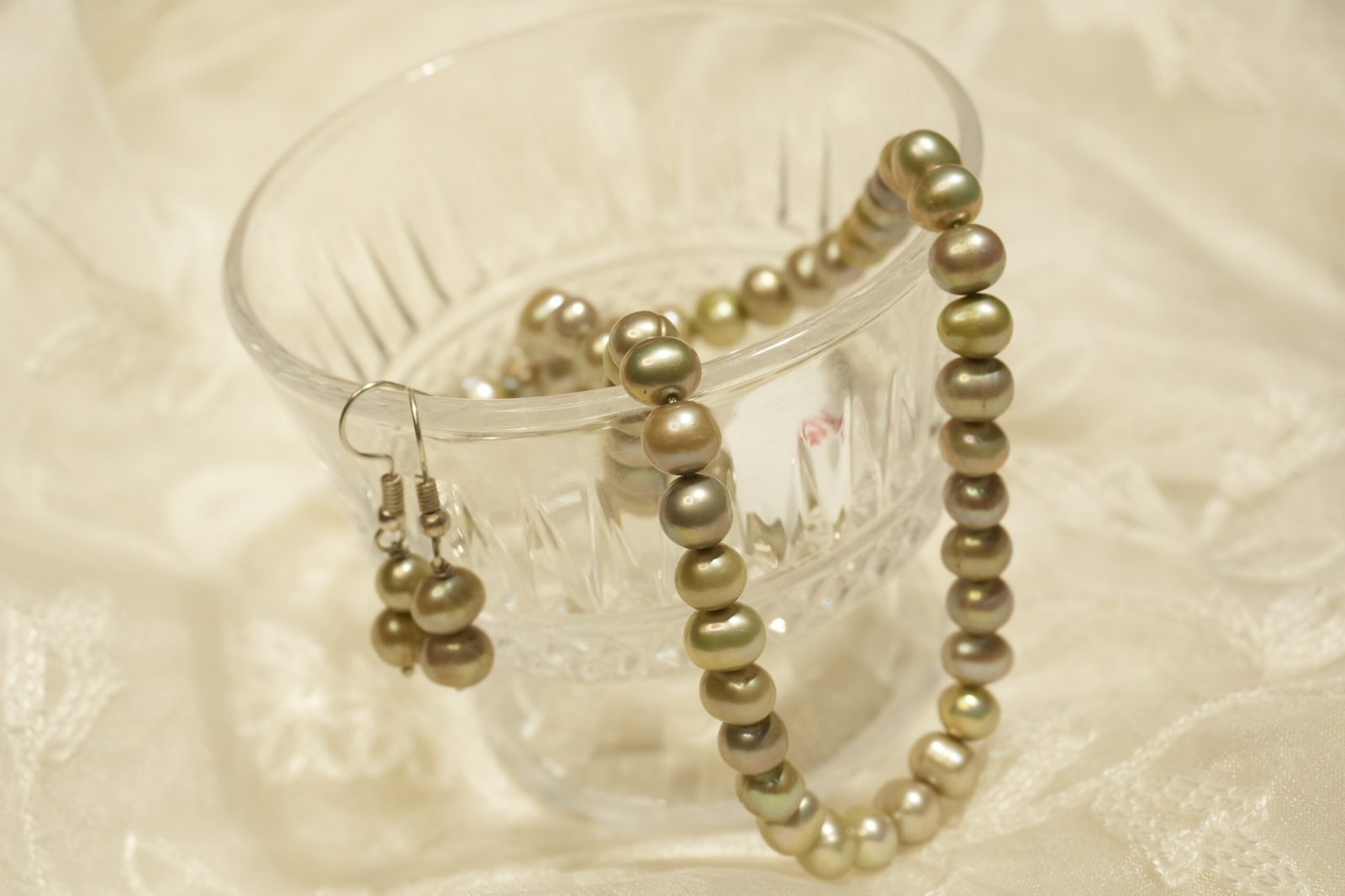 green pearl necklace