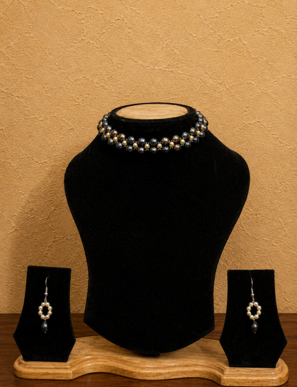 Fresh Water Pearl Necklace with Metal Clasp with Metal Earrings