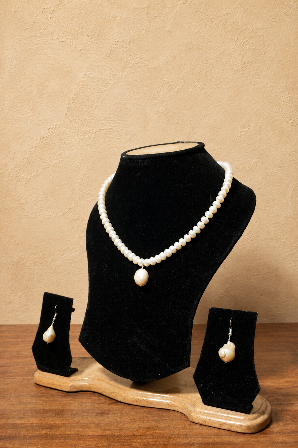 Fresh Water Pearl Necklace with Metal Clasp with Metal Earrings - Image 2