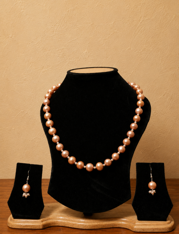 Fresh Water Pearl Necklace with Metal Clasp with Metal Earrings