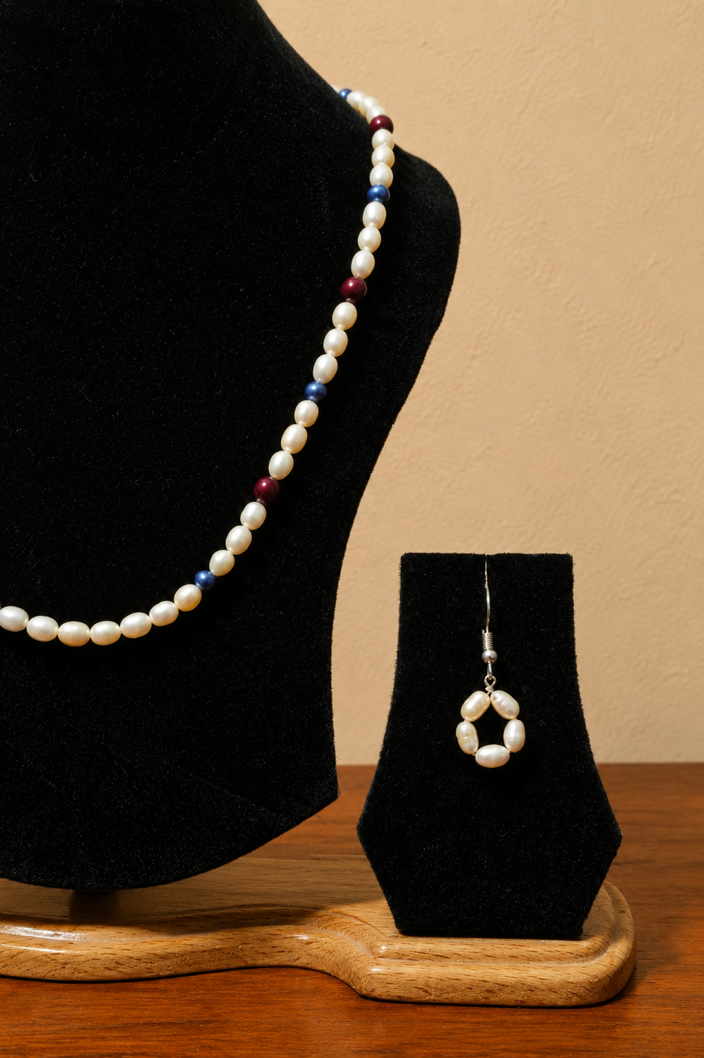 Fresh Water Pearl Necklace with Metal Clasp with Metal Earrings - Image 3