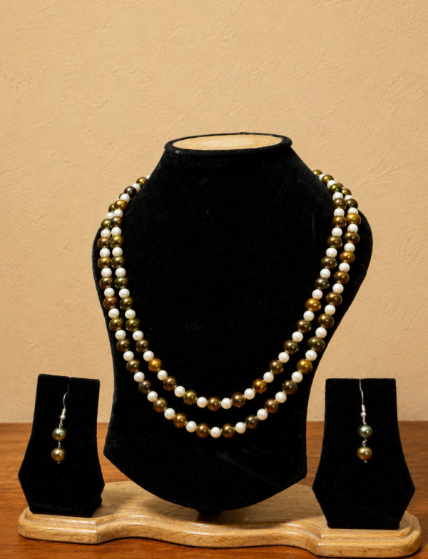 Fresh Water Pearl Necklace with Metal Clasp with Metal Earrings