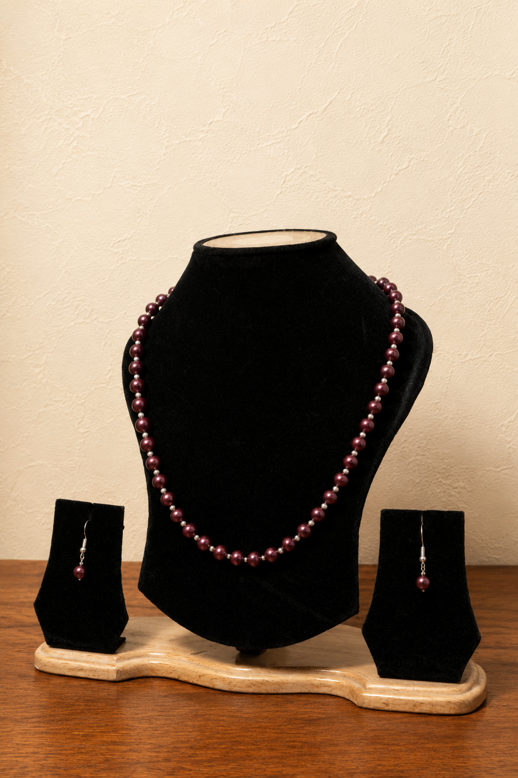Fresh Water Pearl Necklace with Metal Clasp with Metal Earrings - Image 3