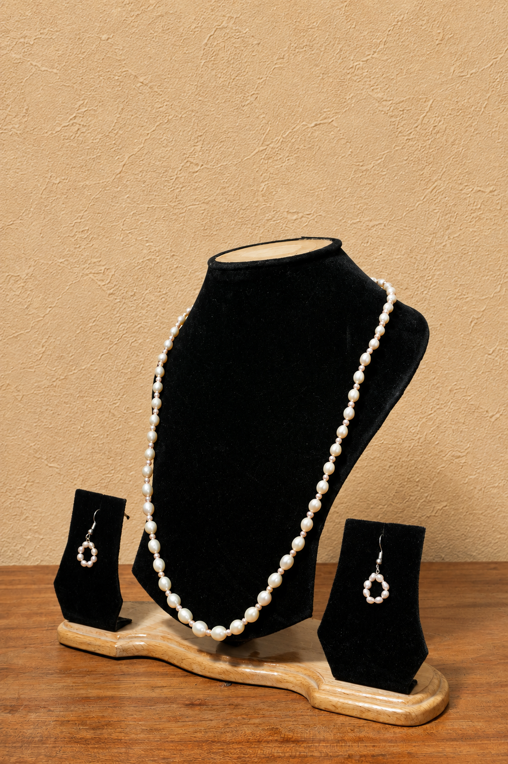 Fresh Water Pearl Necklace with Metal Clasp with Metal Earrings - Image 2