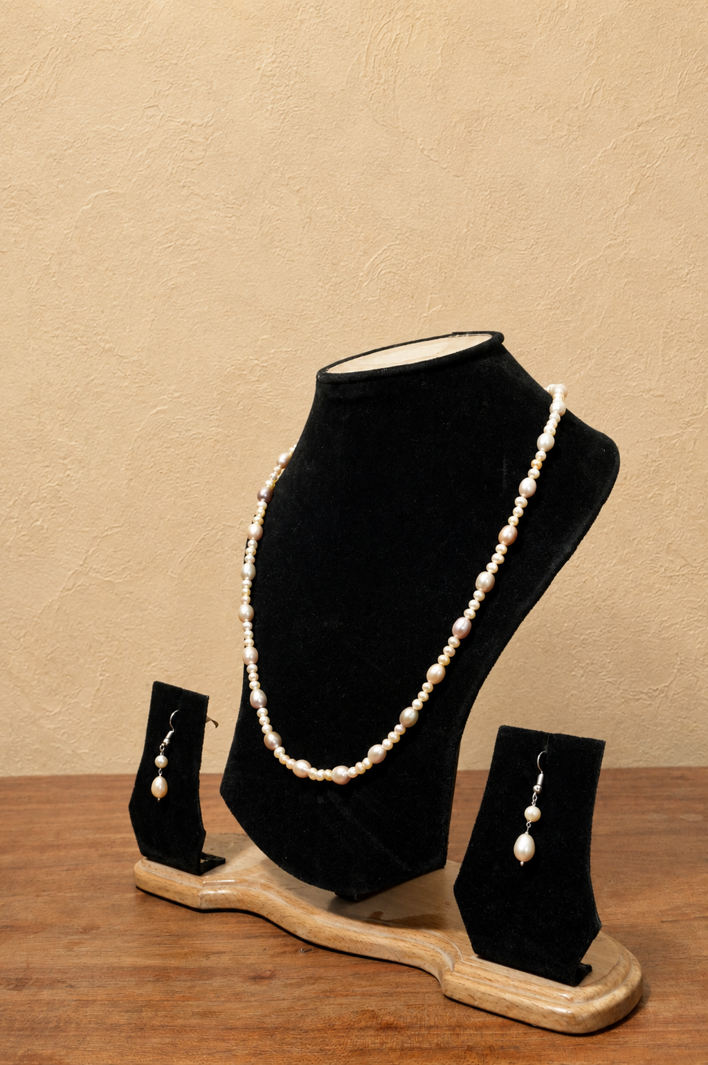 Fresh Water Pearl Necklace with Metal Clasp with Metal Earrings - Image 2