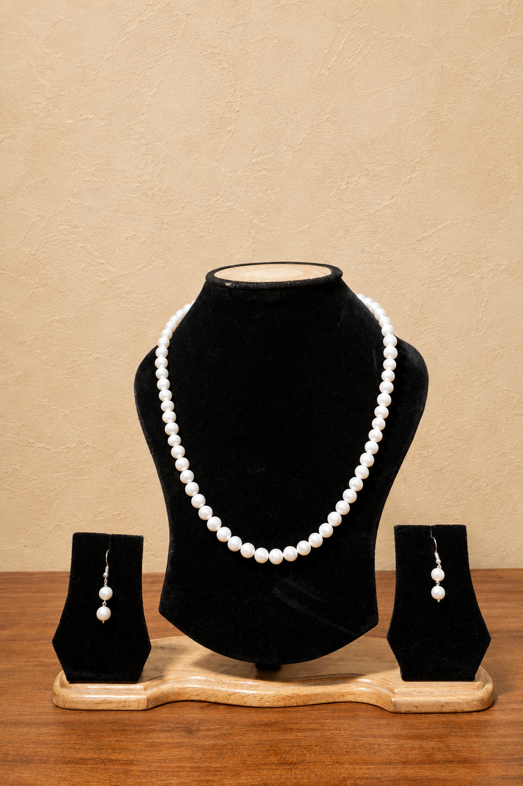 Fresh Water Pearl Necklace with Metal Clasp with Metal Earrings