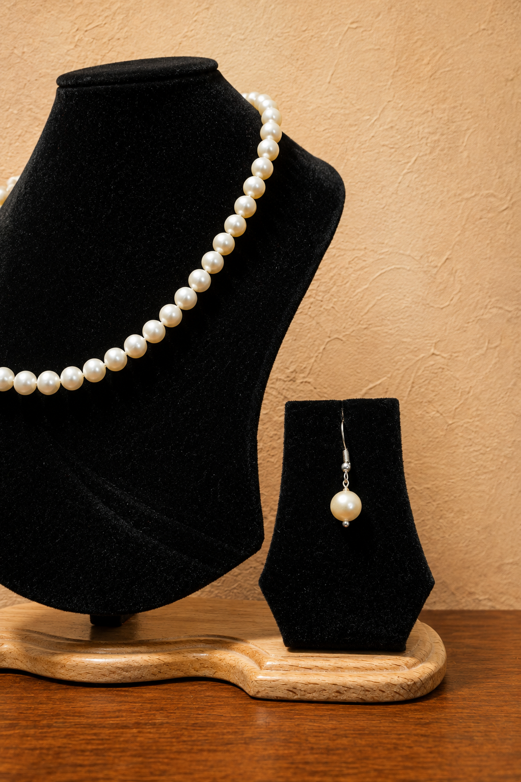 Fresh Water Pearl Necklace with Metal Balls & Metal Clasp with Metal Earrings - Image 3