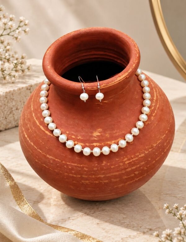 Fresh Water Pearl Necklace with Metal Clasp with Metal Earrings