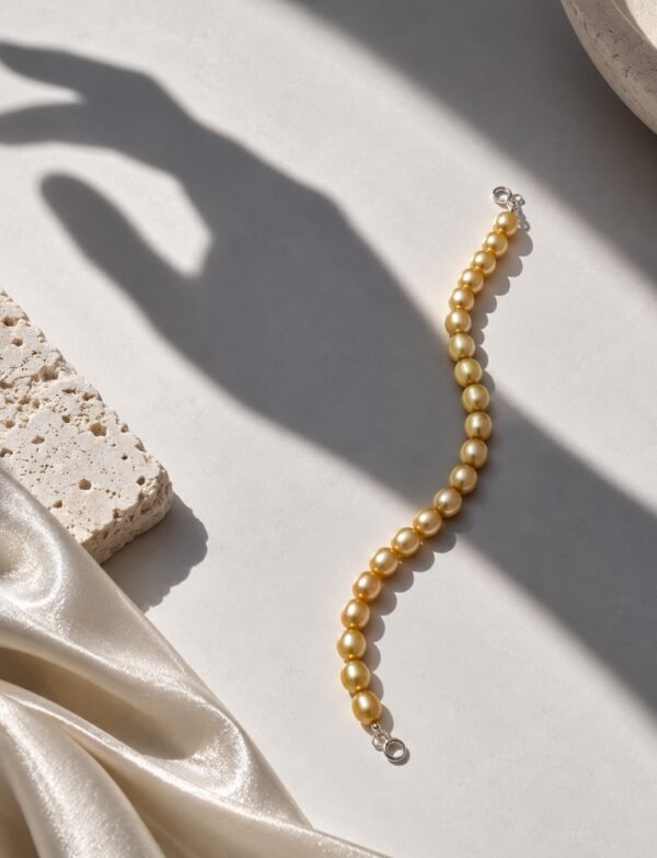 Freshwater Pearl Bracelet with Metal Clasp