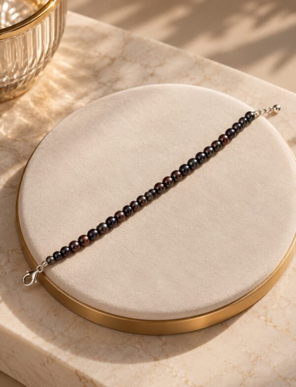 Freshwater Pearl Bracelet with Metal Clasp
