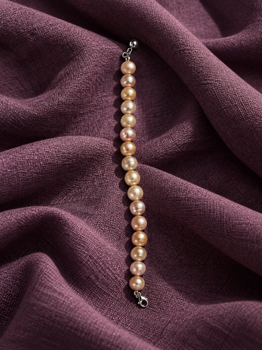 Freshwater Pearl Bracelet with Metal Clasp